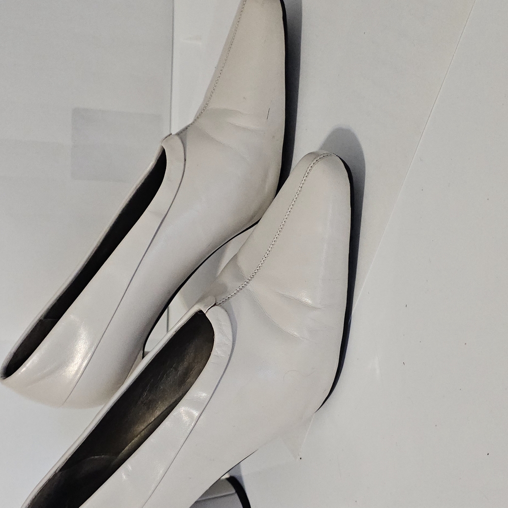 Elegant White Women's Shoes